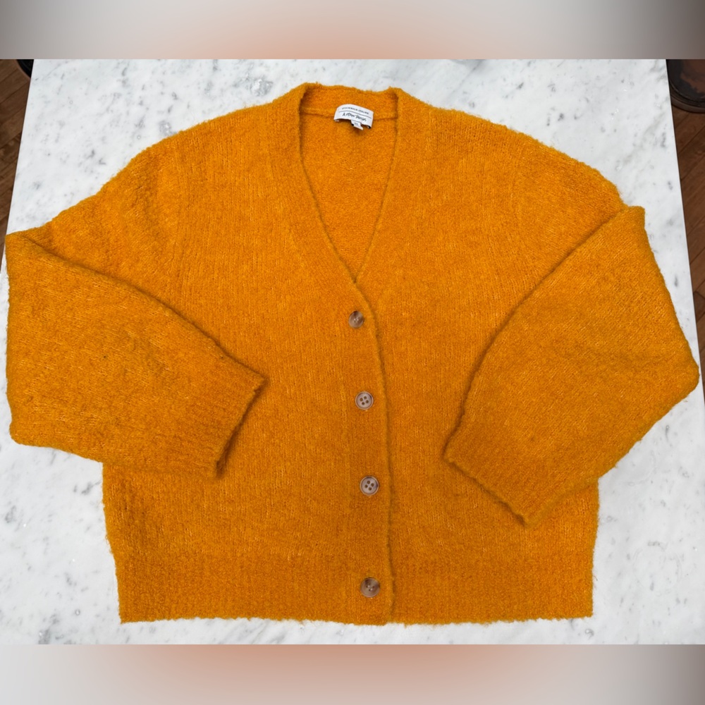 & other stories - women’s cardigan in golden yellow. Size medium